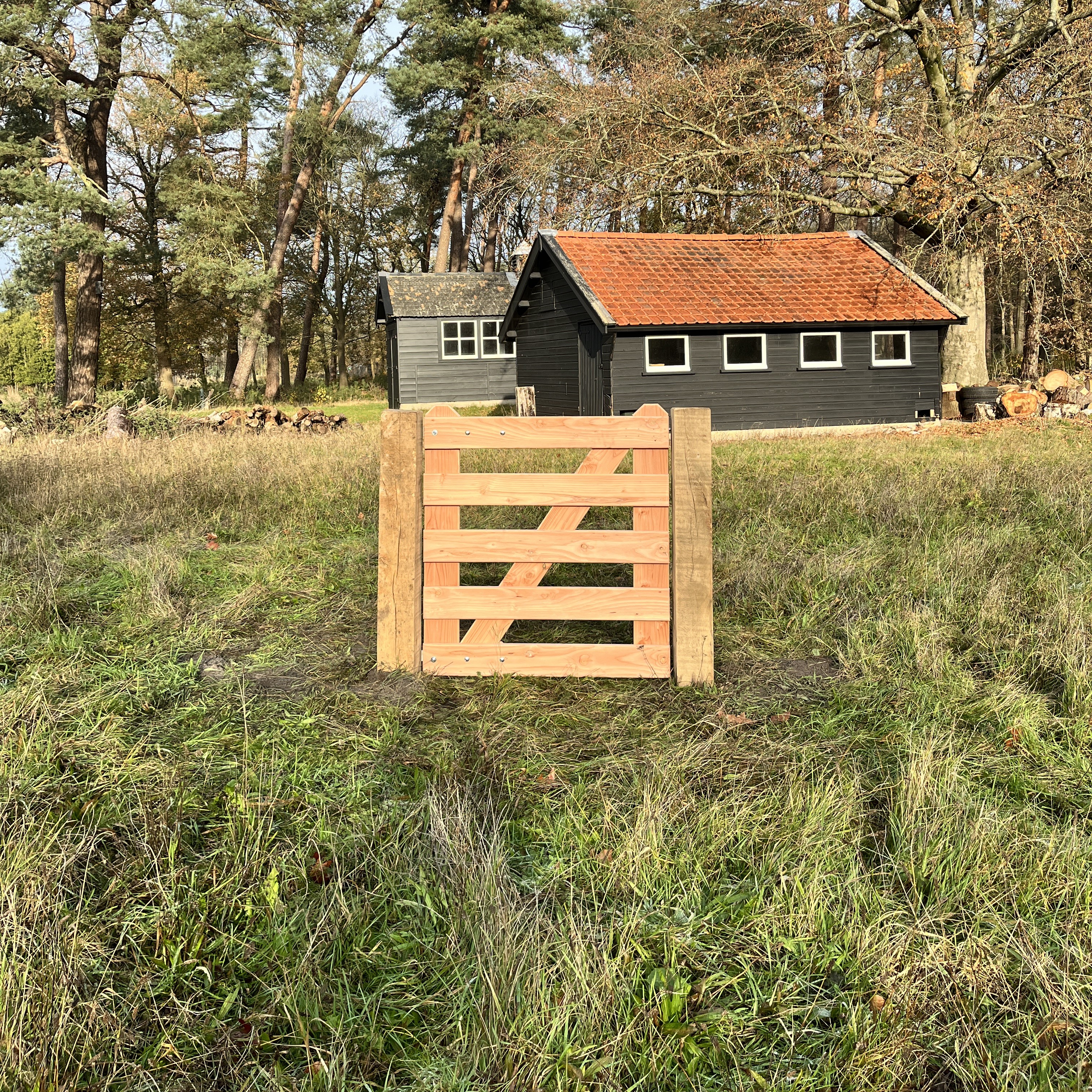 Douglas robuust looppoort.